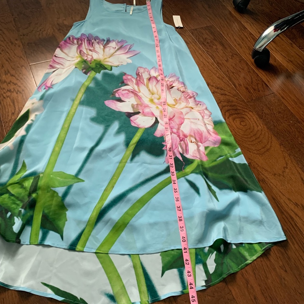 NWT Anthropologie Photorealistic silk dress - Picture 5 of 9